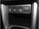 シートヒーター搭載車種。寒い冬に嬉しい機能です★
