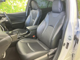 運転しやすい配置のスイッチ類が、快適なドライビングをサポートします。充実した機能が安全運転を支援し、心地よい運転環境をご提供します。
