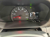 速度表示に加え、さまざまな車両情報を確認できるメーターです。