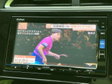 停車中にテレビや動画をお楽しみいただけます。休憩時間や待ち時間に、エンターテインメントを満喫できます。