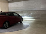 LEDヘッドランプです。十分な明るさを保ちつつも消費電力が少なく、バルブ寿命も長いのが特徴です。瞬時にMAXの光量を発揮するのもLEDならではです。☆LEDフォグランプも装備☆