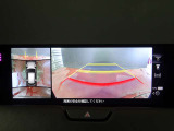 【360&deg;ビュー・モニター】前後左右4つのカメラ映像をさまざまな走行状況に応じて切り替えてセンターディスプレイに表示することで、駐車時や狭い道でのすれ違い時、見通しの悪い交差点進入時でも安心感を高めます。
