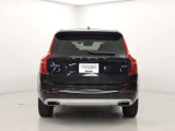 2021年モデル XC90 B5 AWD モメンタム 7人乗 1オーナー マイルドハイブリッド 純正ナビ CarPlay 先進安全装置 本革シート LEDヘッドライト 純正18インチアルミホイール オニキスブラックメタリック入荷しました♪
