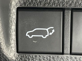 【パワーバックドア】スマートキーや運転席のボタンを押すだけでリアゲートが自動で開閉します!荷物を持っている時や、高い位置にあるバックドアを閉める際に便利な機能です♪