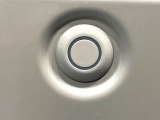 【クリアランスソナー】バンパーに付いたセンサーが障害物を検知!一定の距離に近づくとアラートで教えてくれます♪狭い駐車スペースや車庫入れ時も安心ですね☆