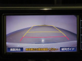 バックモニター搭載で、駐車もラクラク安心!