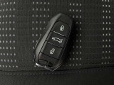 スマートキーのためバックから出さずにエンジンをかけれます。