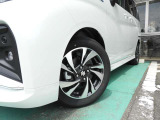 MOPナビ☆前後ドラレコ☆ETC☆マット☆バイザー☆人気OPが全部付☆納車早いです☆コネクト対応☆前後ブレサポ☆新車未登録☆