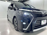 フォグランプ装着車です。暗い夜道の車両前方を明るく照らします