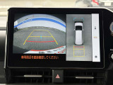 【パノラミックビューバックカメラ】駐車時に後方がリアルタイム映像で確認可能^^また、車を上空から見下ろしているような映像をナビ画面に表示するシステムも搭載★今や必須となった装備のひとつです!