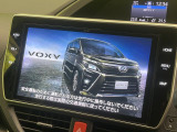 【純正10インチナビ】人気の純正ナビを装備。オーディオ機能も充実しており、Bluetooth接続すればお持ちのスマホやMP3プレイヤーの音楽を再生可能!毎日の運転がさらに楽しくなります!!