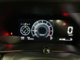 【メーターパネル】シンプルなデザインのメーターパネルは視認性が良く、必要な情報を運転手に分かりやすく伝えてくれます♪