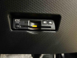 ETC車載器を装備。有料道路の料金所をスムーズに通過できます。