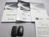 取説・メンテナンスノート・スマートキーの3点セットです。