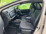 運転しやすい空間設計で、スムーズなドライビングをサポート。操作系も直感的に操作でき、運転に集中できます。清掃済みです。