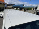 中古車両のため使用感はございますが、修復歴や目立つ傷はなく、年式や走行距離に比べ程度の良いお車です。