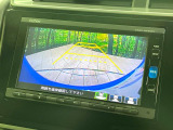 【バックカメラ】駐車時に後方がリアルタイム映像で確認できます。大型商業施設や立体駐車場での駐車時や、夜間のバック時に大活躍!運転スキルに関わらず、今や必須となった装備のひとつです!