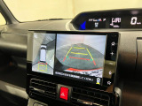 バックカメラついてます。しかもディスプレイオーディオ♪見た目もスマートで操作も簡単。車内の快適さがグッと上がるので日ぜひ一度使ってみてください