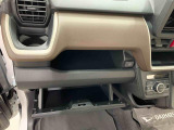 認定中古車はご購入から1年間・距離無制限の保証付き!(年式により6ケ月・距離無制限となります)
