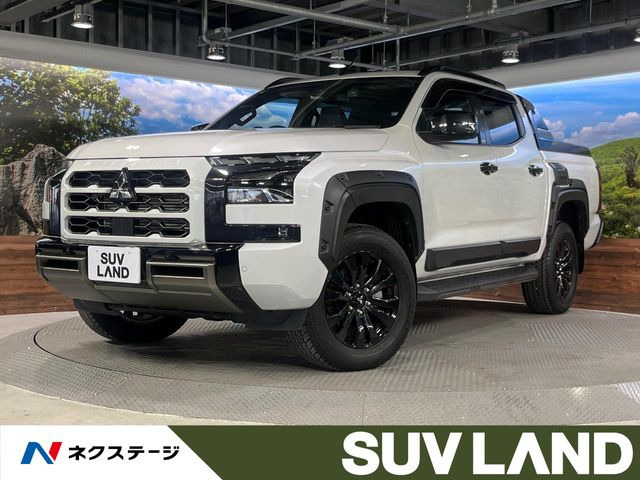 トライトン 2.4 GSR ディーゼル 4WD 