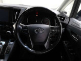 各操作スイッチなどもハンドルから手を放すことなく操作可能で安全運転に支援いたします!