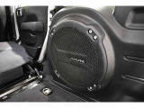 アルパイン製のスピーカー搭載