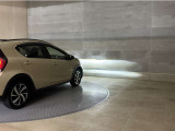 LEDヘッドランプです。十分な明るさを保ちつつも消費電力が少なく、バルブ寿命も長いのが特徴です。瞬時にMAXの光量を発揮するのもLEDならではです。