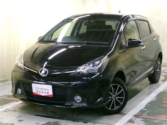 ヴィッツ 1.3 F LEDエディション 4WD 