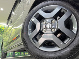 【純正14インチアルミホイール】外観にマッチした純正アルミホイールを装着しております。各種社外アルミホイールや、スタッドレスタイヤも取扱いしております。是非ご相談ください♪