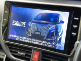 【大画面ナビ】人気の大型10インチナビを装備。存在感のある大画面はインパクト大!ナビ利用時のマップ表示は見やすく、テレビやDVDは臨場感がアップ!いつものドライブがグッと楽しくなります♪