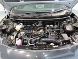 見えないところまで徹底洗浄!中古車をキレイで気持ちよくお乗りいただけるよう、内外装ともにしっかり「まるごとクリーニング」♪エンジンルームも施工済!