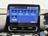 ディスプレイオーディオを装備。スマホとクルマをつなぐことで、これまでのナビに加えて、いろんなサービスが楽しめます。