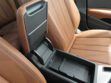 中古車の購入に関するさまざまなリスクを最小限にし、きめ細かな保証サービスで、オーナーライフをしっかりとサポートします。1台1台、お客様の期待に応え、満足していただけるのが、&ldquo;Audi 認定中古車&rdquo;です。