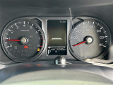 【スピードメーター】メーターがシンプルで見やすく運転しやすいですね。