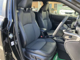 見通しのよいすっきりとした視界で、誰でも運転しやすいです。運転のしやすさは疲れにくさにも繋がりますよ♪