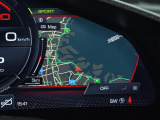 APPLE CAR PLAYを装着し、お手持ちのスマートフォンを繋いでナビや音楽アプリを直感的に操作いただけます。
