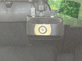【ドライブレコーダー】ドライブレコーダー装備!走行中はもちろん、あおり運転や事故に遭遇した際、映像で記録し、万一のリスクに備えます。※記録用SDカードはお客様ご自身でご準備いただく必要があります。