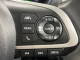 【アダプティブクルーズコントロール】高速道路での長距離走行が楽に!!自動で速度を保つクルーズコントロールが、衝突軽減システムと連携し、前方の車両を感知して車間を保つように速度調節してくれます!!