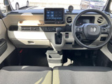 使いやすいナビ・オーディオシステム。運転に必要な情報を的確に表示し、快適なドライブをサポートします。情報満載で便利です。