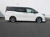 トヨタ認定中古車保証付!(1年間、距離無制限 HV車はHV保証付) 別途延長保証もご用意しております♪ ぜひ現車を確認にご来店ください