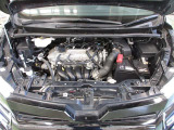 実はエンジンもプレミアム。世界でも数少ないバルブマッチクシステム+デュアルVVT-ⅰの高度なメカがもたらす強心臓です。