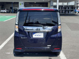 バックカメラが付いているので後方確認が非常にしやすいです。今や運転初心者も熟練者も必須装備!ついていて損はないですね♪
