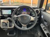 ハンドルの状態が悪いと運転に集中できませんよね。こちらの車、お気軽にお問い合わせください。