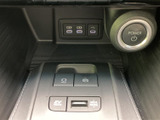 停車中にTVや映像を楽しめる機能。待ち時間や休憩時間に、リラックスした時間を過ごせます。