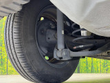お車を安心してお乗りいただく為には、足回りの定期点検が欠かせません。サービスサポート(有償保証)では無料点検もご提供しており、安心のカーライフをお過ごしいただけるサポート体制が整っています。