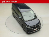 両側パワースライドドア付きだから、狭い駐車スペースなどでの乗り降りラクラク♪小さなお子さまのいるご家庭には嬉しい装備です。