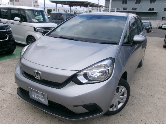 フィット  ベーシック 4WD
