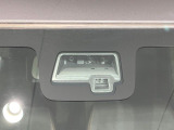 【スズキ セーフティサポート】走行中に前方の車両等を認識し、衝突しそうな時は警報とブレーキで衝突回避と被害軽減をアシスト。より安全にドライブをお楽しみいただけます。