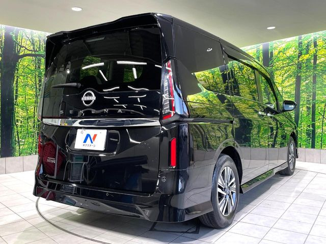 日産 セレナ ハイウェイスターV の中古車詳細 (32,340km, ダイヤモンド
