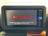 【メーカー純正ナビ】インテリアに溶け込むスタイリッシュな「専用設計」メーカーナビを装備♪視認性や操作性など基本性能にも優れ、より上質なカーライフをお楽しみいただけます。